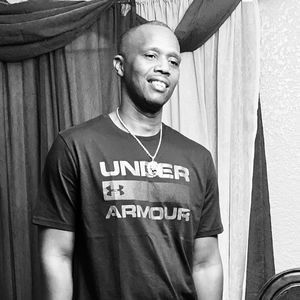 Meet your Posher, Eric